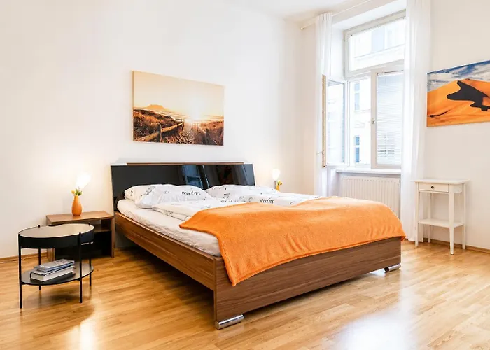 Cozy 2br Next To Vibrant Center Відень